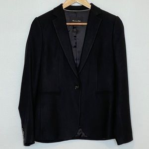 Excellent condition Massimo Dutti blazer. Black. size 6.